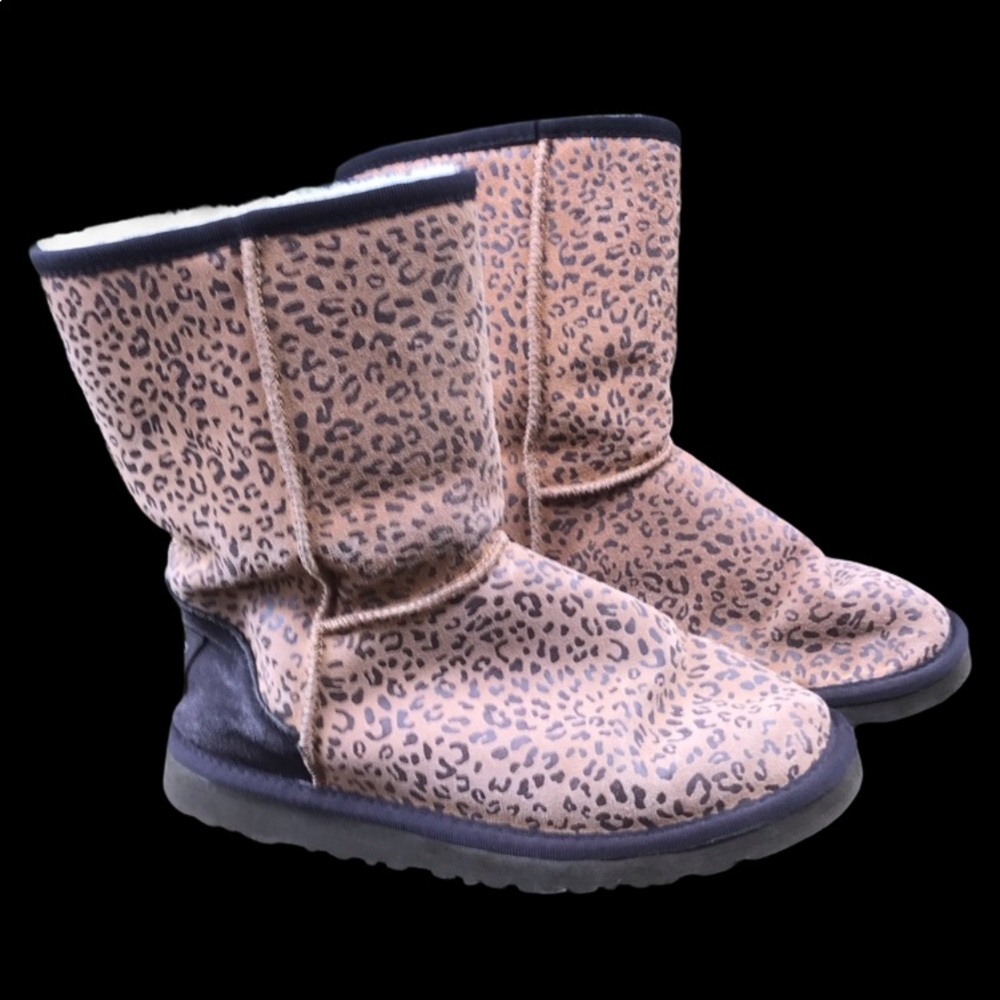 UGG leopard print boots in leather and faux fur